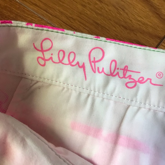 Lilly Pulitzer Buttercup Elephant shorts - Picture 7 of 7